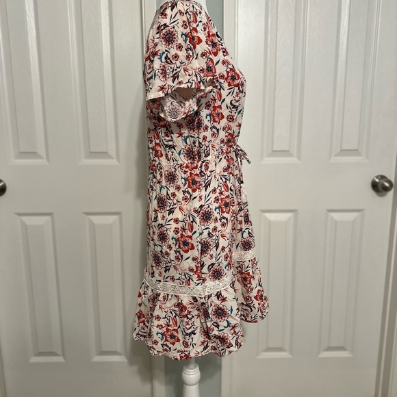 Knox Rose Floral White Red Pink Blue Dress Size XS - Picture 4 of 6